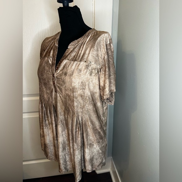 Shannon Ford New York Tan Ombre Silky Short Sleeve Peasant Tunic Top Women 1x - Picture 2 of 8